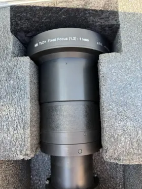 30c103180 Barco 1.2 1 Fixed Focus Prime Projection Lens With Road Case R9840775 30c103180 Barco 1.2 1 Fixed Focus Prime Projection Lens With Road Case R9840775