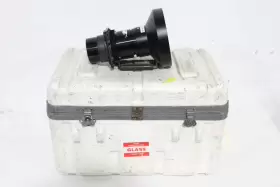 1688-220 Sanyo Lns-w03e Short Fixed Projector Lens In Hard Carrying Case