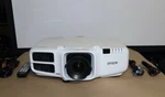 Epson Powerlite Pro G6270W Resolution 1280X 800 6500 Lumens .new Lamp Used. Price: $599.00.